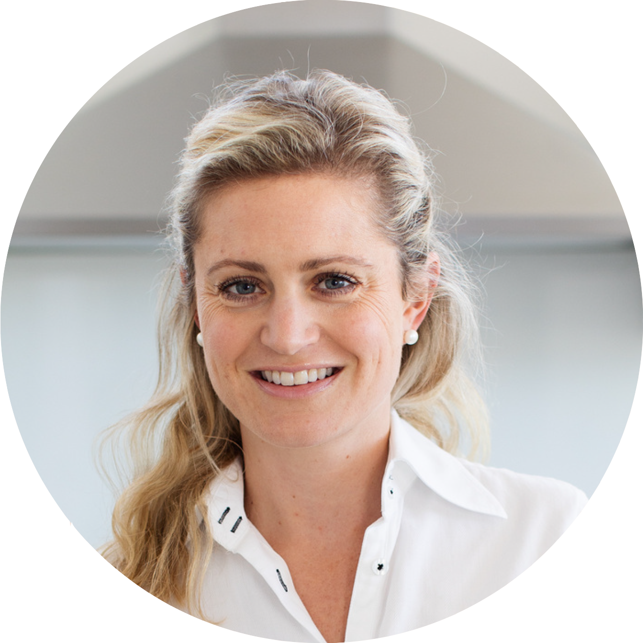 Lara Mathers - Deitician